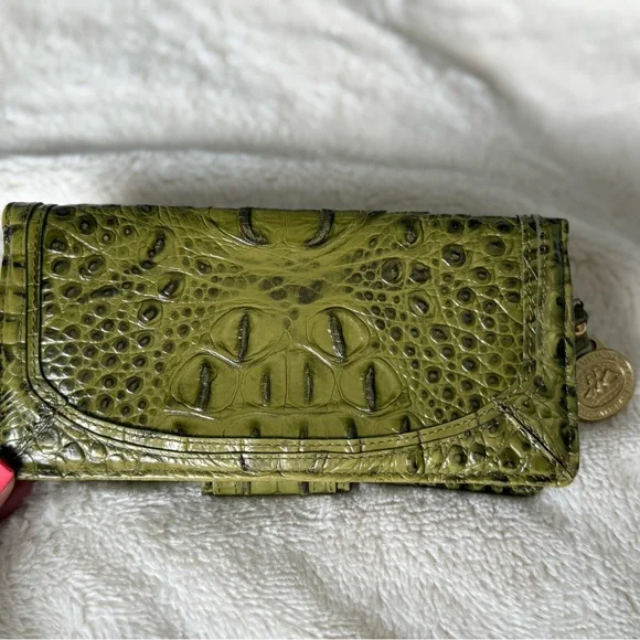 Brahmin Veronica Trifold Wallet - Picture 4 of 4